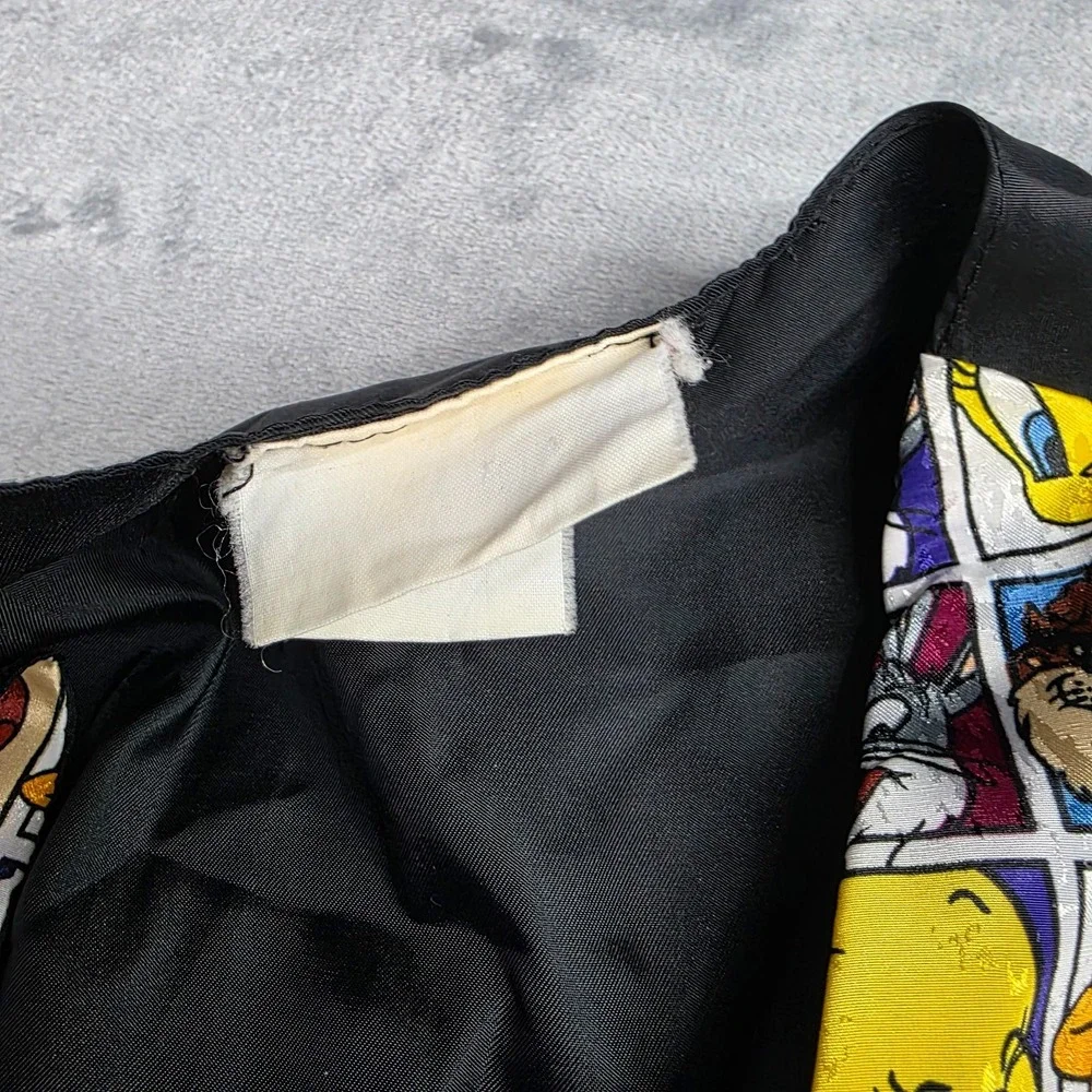 Looney‎ Tunes Men's Multicolored Vintage Cartoon Button-Up Satin Vest